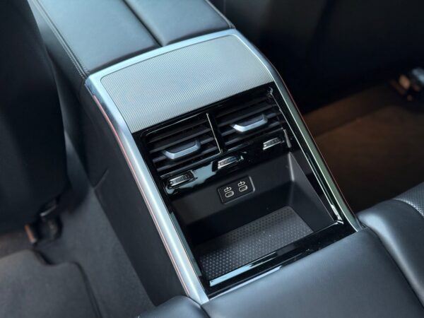 BMW 840d GranCoupé xDrive Pack M - Image 35