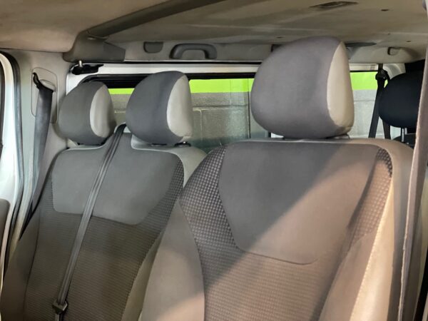 Opel Vívaro 2.0 CDTi 9L - Image 8
