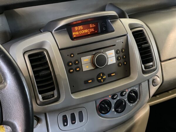 Opel Vívaro 2.0 CDTi 9L - Image 13