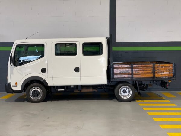 Nissan Cabstar 35.13 Cabine Tripla 9L - Image 9