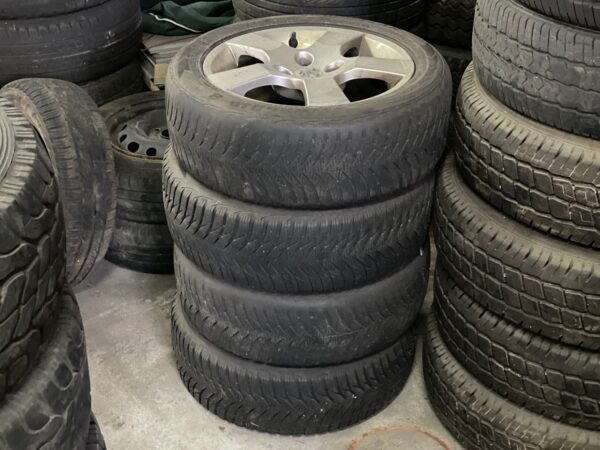 Jantes / Pneus Peugeot 195/55 R16