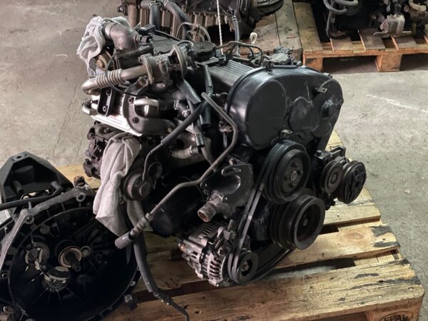 Motor Mitsubishi 4D56