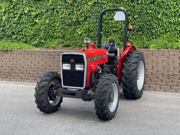 Massey Fergunson 253 4RM