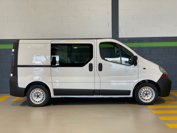 Renault Trafic 1.9 DCi 100 6L - Image 14