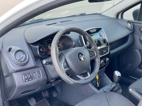 Renault Clio 1.5 DCi Comercial 2L - Image 7