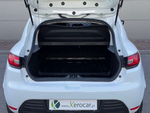 Renault Clio 1.5 DCi Comercial 2L - Image 15