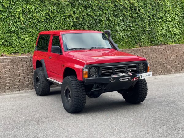 Nissan Patrol GR Y60 2.8 - Image 2