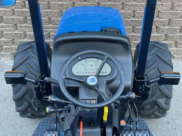 New Holland TCE50 4RM - Image 6