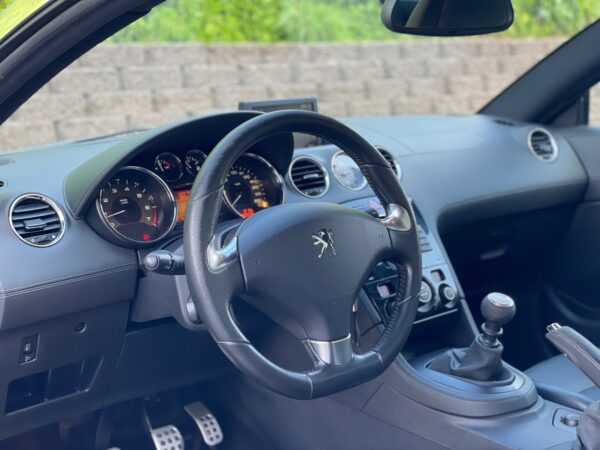 Peugeot RCZ 1.6 THP - Image 11