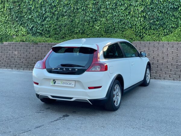 Volvo C30 1.6 D - Image 5