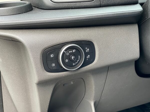 Ford Transit Custom 2.0 TDCi 130HP 3L - Image 15