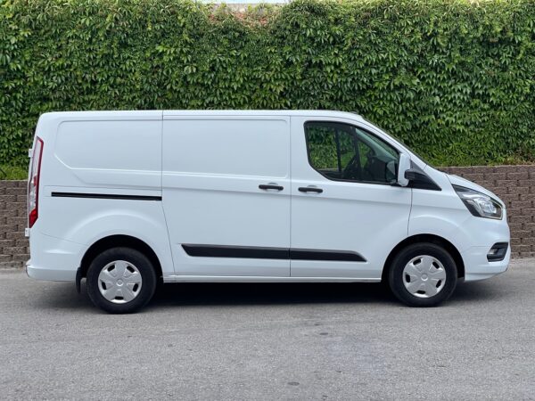 Ford Transit Custom 2.0 TDCi 130HP 3L - Image 18