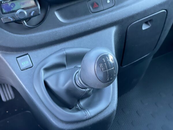 Renault Trafic 1.6 DCi 125HP 3L - Image 13