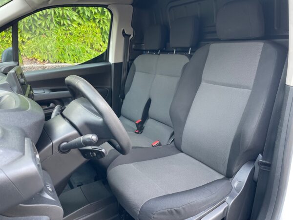 Peugeot Partner 1.5 BlueHDi 100HP L2 3L - Image 17