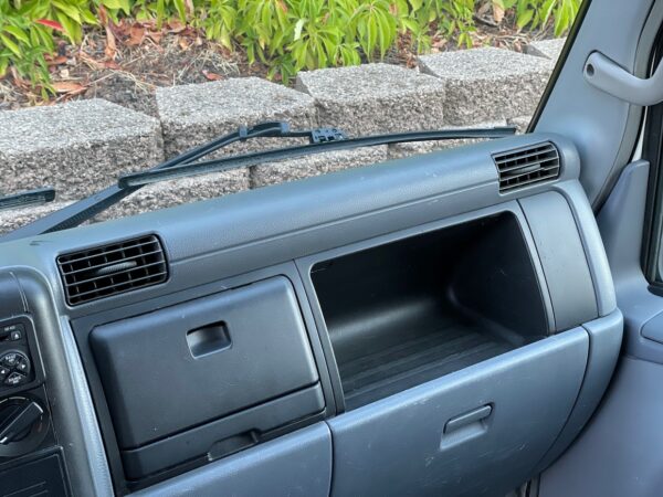 Mitsubishi Canter 3S13 - Image 12