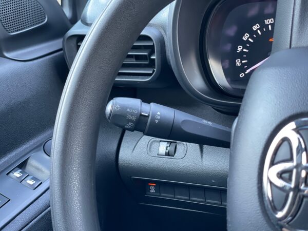 Toyota ProaceCity 1.5 D-4D 100HP 3L - Image 15
