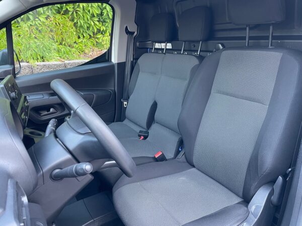 Toyota ProaceCity 1.5 D-4D 100HP 3L - Image 20