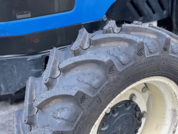 New Holland TD4020F 4RM - Image 16