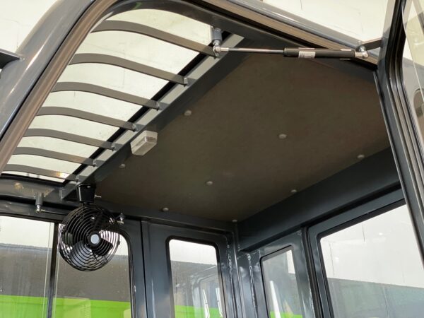 JAC Empilhador Diesel CPCD 25 Triplex Cabine - Image 17
