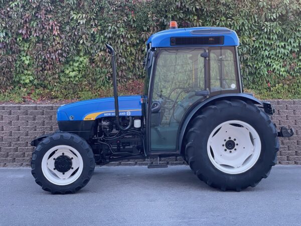 New Holland TN95FA 4RM Cabine AC - Image 21