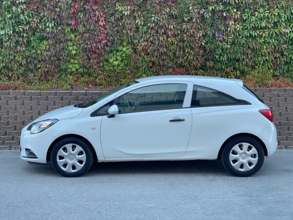 Opel Corsa 1.3 CDTi Comercial - Image 19