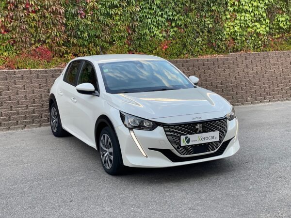 Peugeot e-208 50 kWh Eletric Active - Image 2
