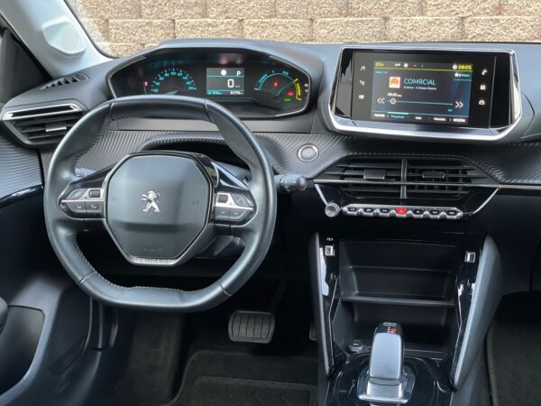Peugeot e-208 50 kWh Eletric Active - Image 14