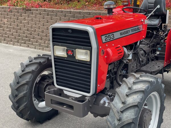 Massey Fergunson 253 4RM - Image 3