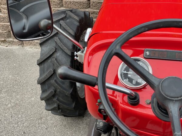 Massey Fergunson 253 4RM - Image 12