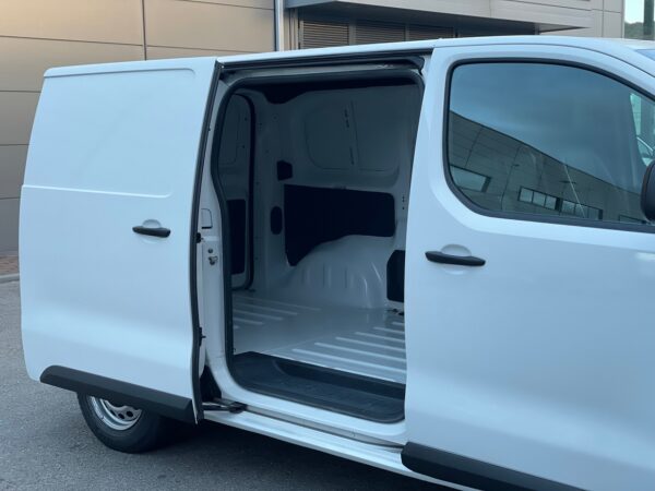 Peugeot Expert 1.6 BlueHDi 3L - Image 8