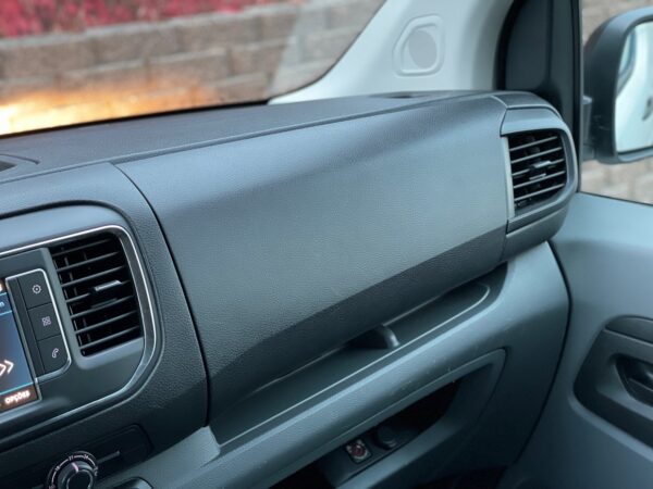 Peugeot Expert 1.6 BlueHDi 3L - Image 13