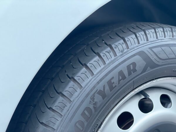 Peugeot Expert 1.6 BlueHDi 3L - Image 20