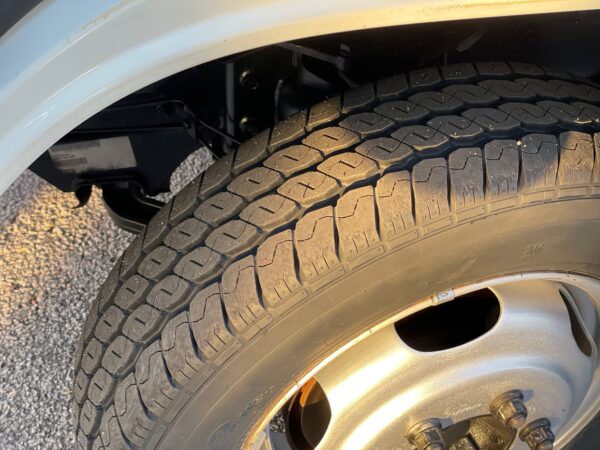 Mitsubishi Canter 3S13 - Image 19