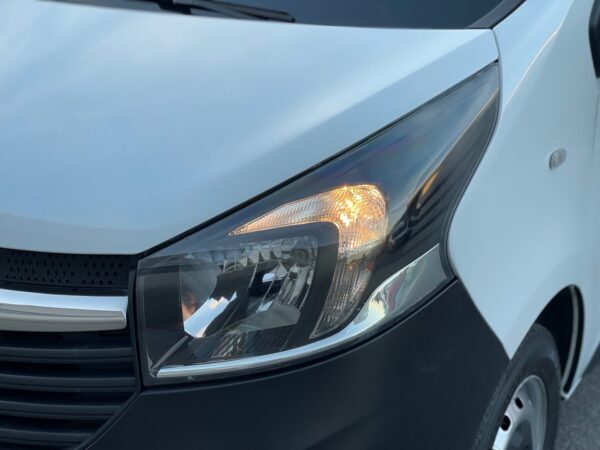 Opel Vívaro 1.6 CDTi 120HP 3L - Image 5