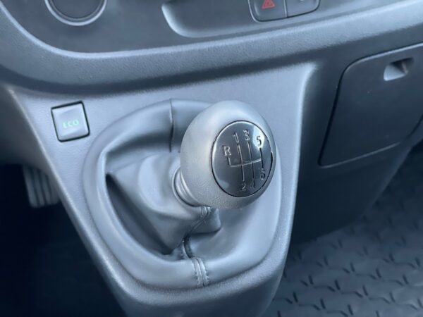 Opel Vívaro 1.6 CDTi 120HP 3L - Image 15