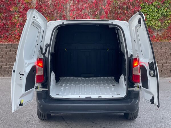 Opel Combo 1.5 CDTi 100HP 3L - Image 9