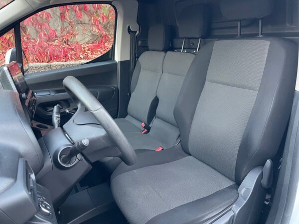 Opel Combo 1.5 CDTi 100HP 3L - Image 23