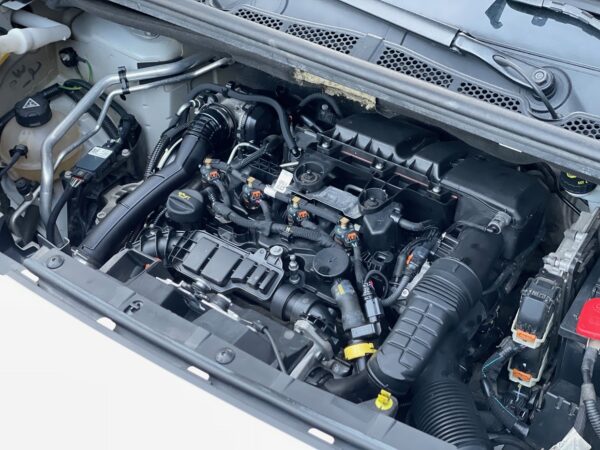 Opel Combo 1.5 CDTi 100HP 3L - Image 25