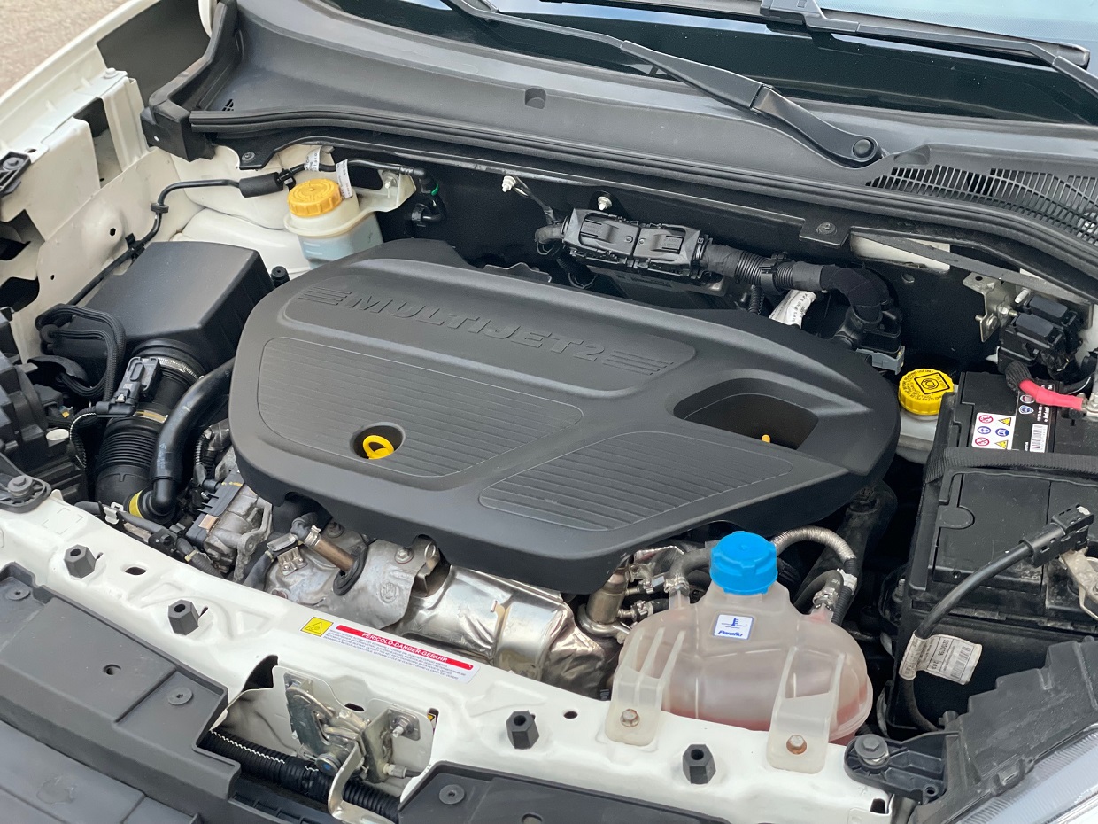 Fiat Doblo XL 1.6 M-Jet 120HP 3L Isotérmica - Image 18