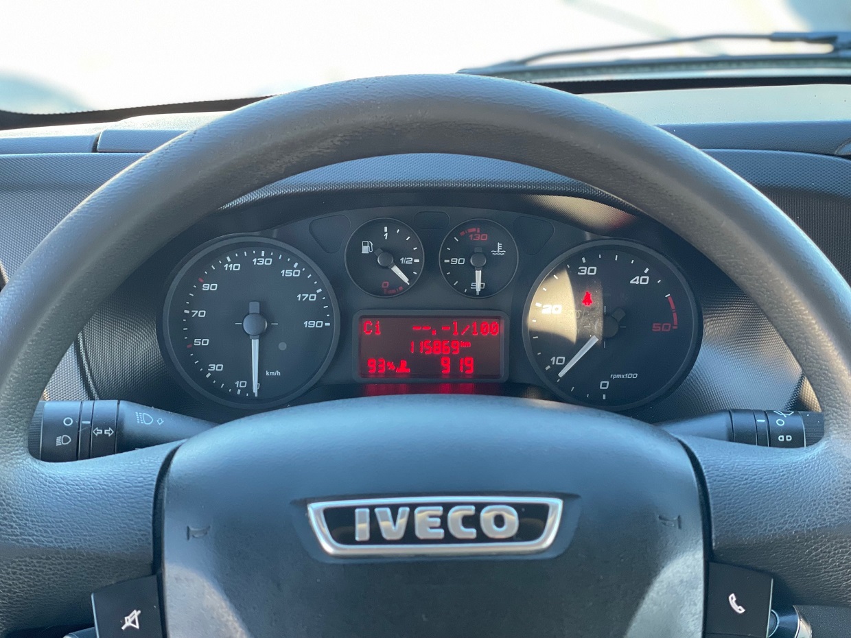 Iveco Daily 35C15 Cabine Dupla 7L - Image 11