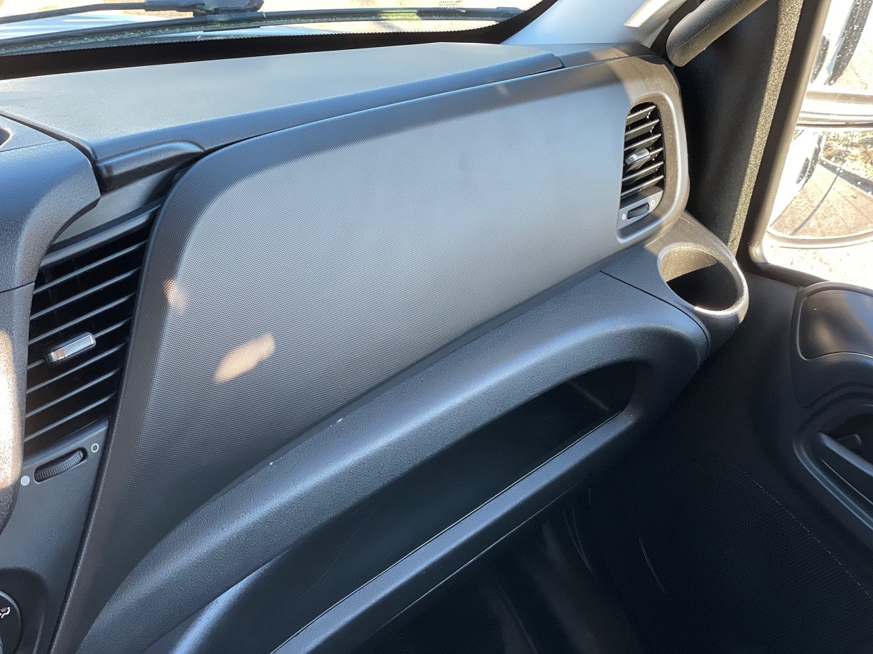 Iveco Daily 35C15 Cabine Dupla 7L - Image 15