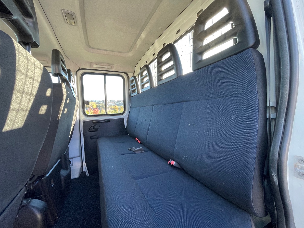 Iveco Daily 35C15 Cabine Dupla 7L - Image 21