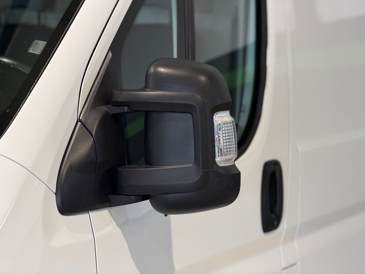 Peugeot Boxer 2.2 BlueHDi 120HP L1H1 3L - Image 6