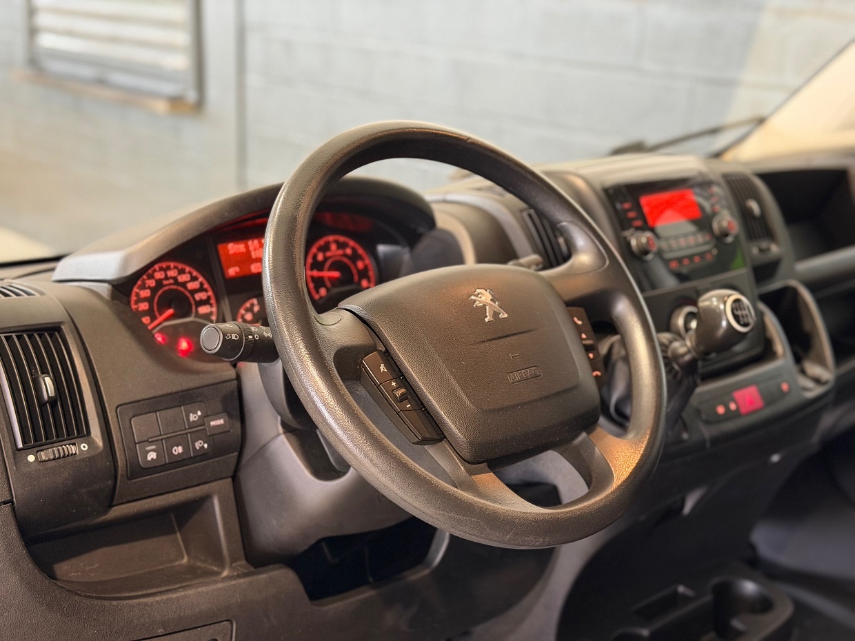 Peugeot Boxer 2.2 BlueHDi 120HP L1H1 3L - Image 13