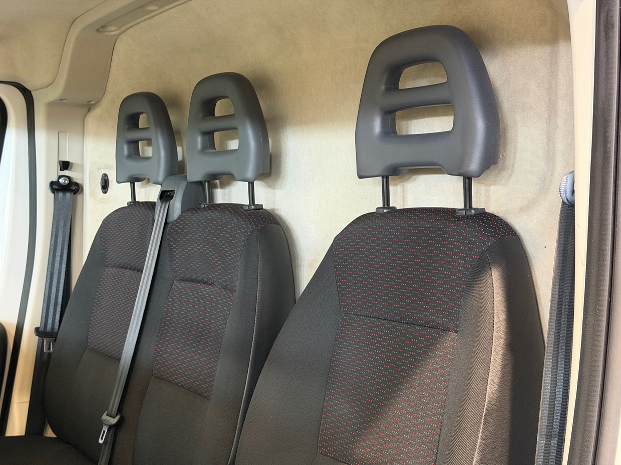 Peugeot Boxer 2.2 BlueHDi 120HP L1H1 3L - Image 20