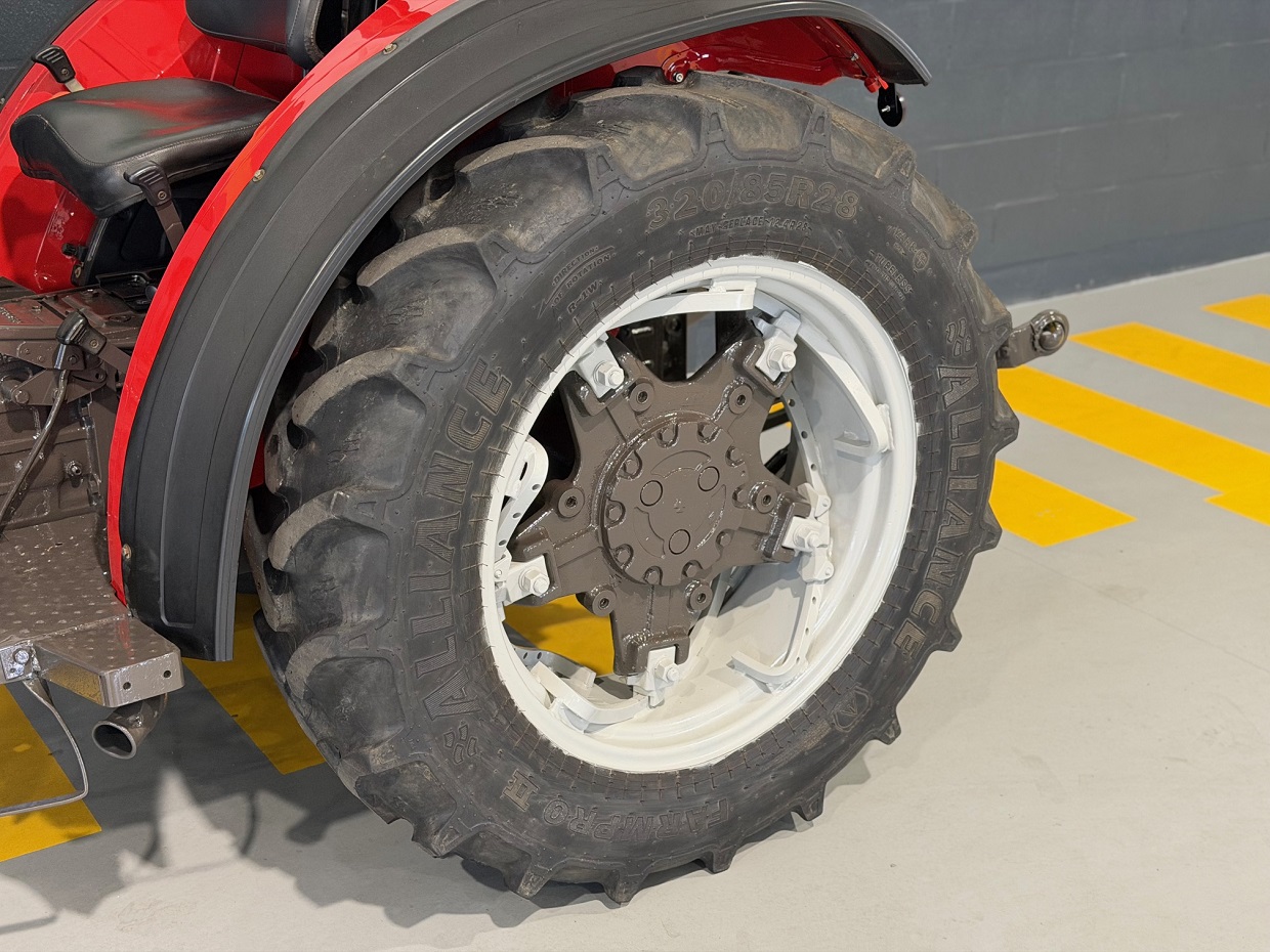 Massey Fergunson 354S 4RM - Image 16