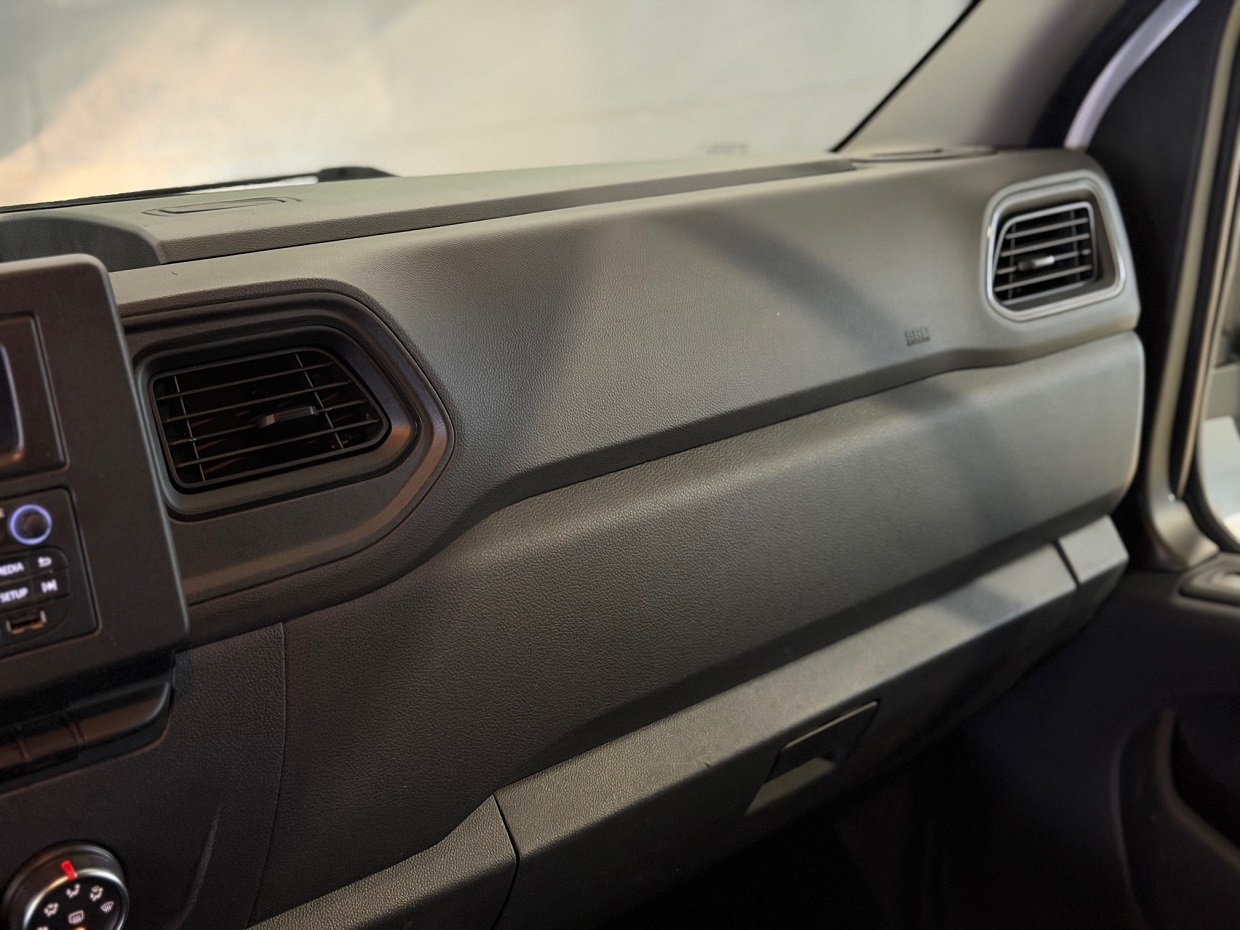 Renault Master 2.3 DCi L1H1 3L - Image 12