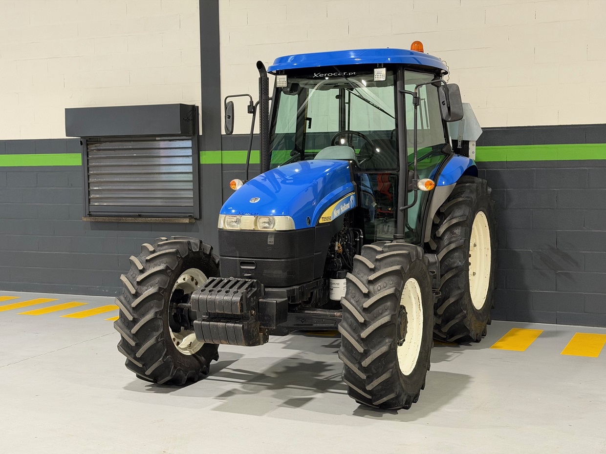 New Holland TD5050 Cabine/AC 4RM