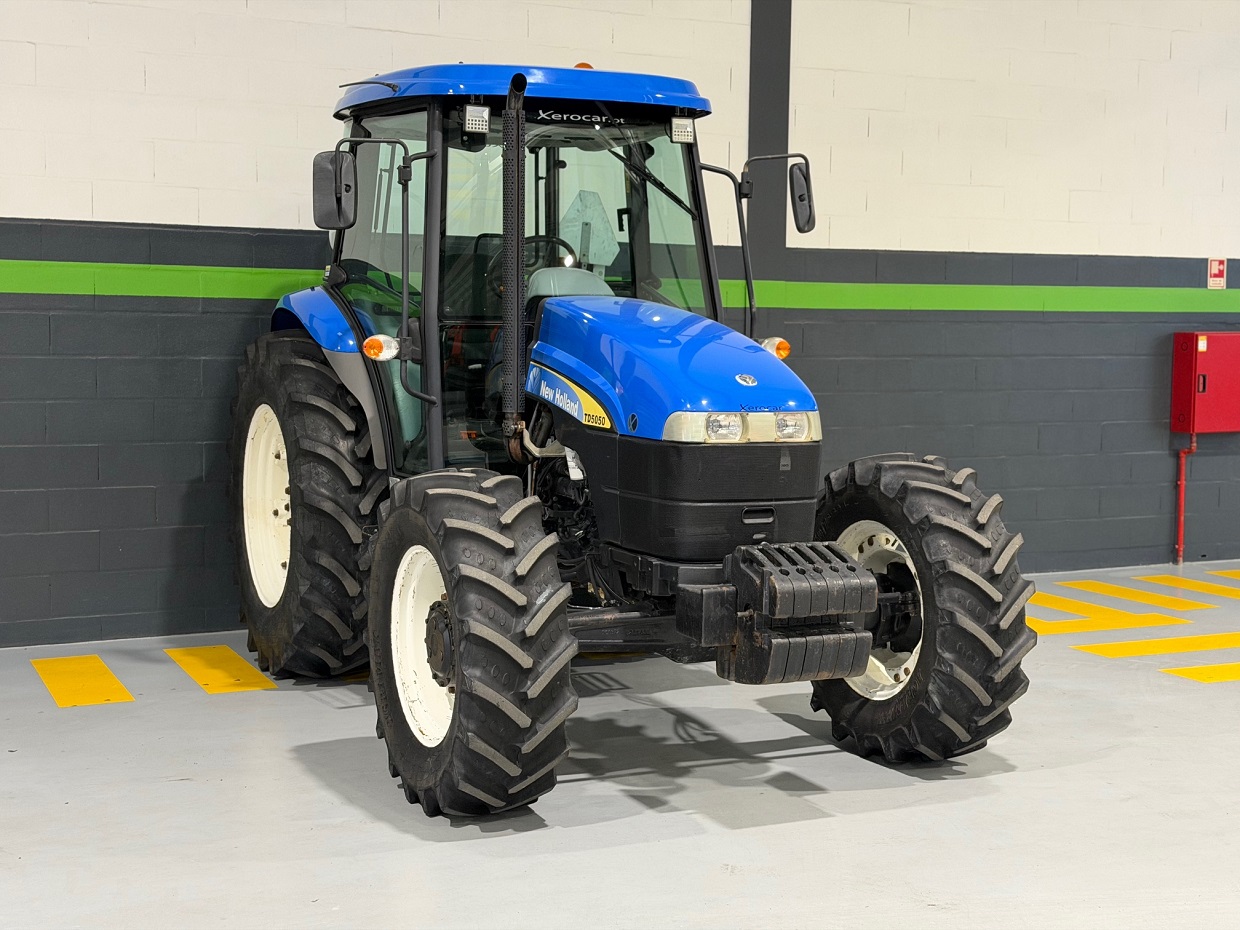 New Holland TD5050 Cabine/AC 4RM - Image 2