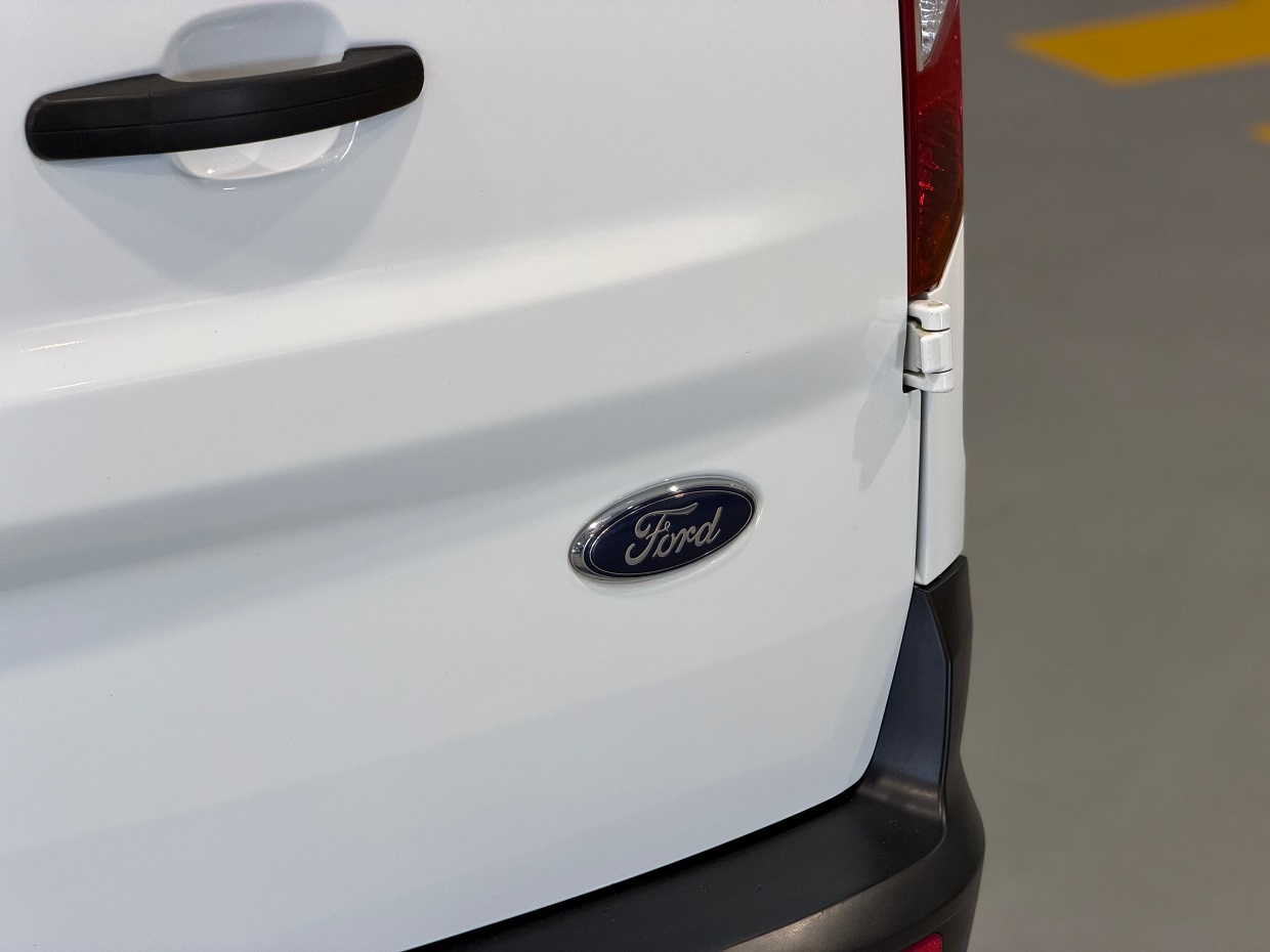 Ford Transit Connect 1.5 TDCi L2 Trend - Image 10